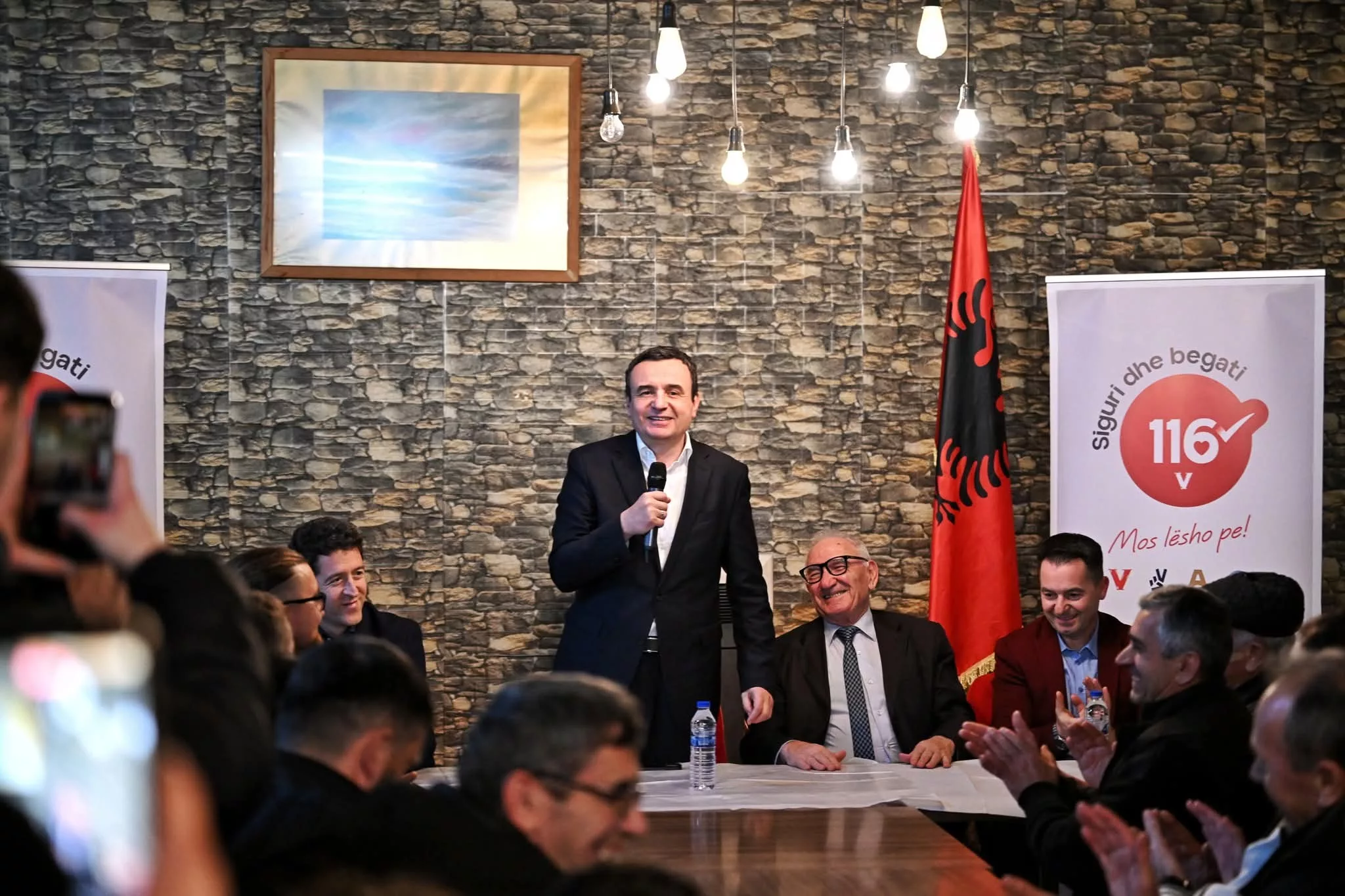 Kurti: 3.2 milionë për rrugën Malishevë–Kijevë, 6.7 milionë për nënstacionin dhe masa në veri