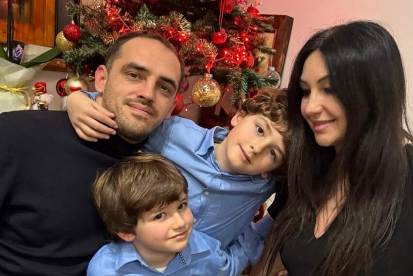 Vajza e Jozefina Topallit në pritje të ëmbël për herë të tretë