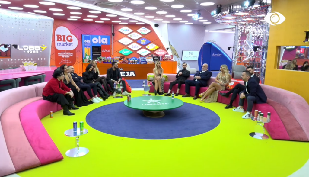 Orët e para të BBVA 5 dhe publiku e ka tashmë një banor të preferuar