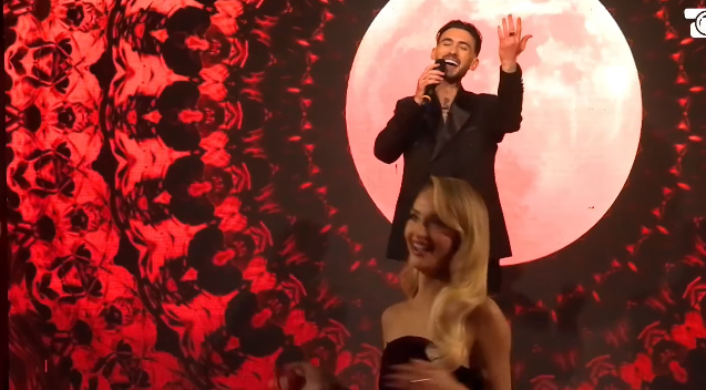 Sonte surprizë për Selinën në BBVA – Kristi i kushton këngën virale “Tunde moj Selinë tunde”